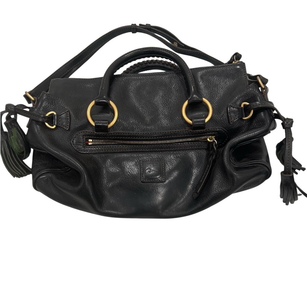 Beautiful Dooney & Bourke with Double Pockets.
Comes with crossbody strap. - Picture 9 of 9